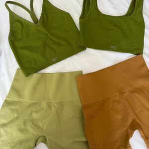 Set-active Women's multi Top